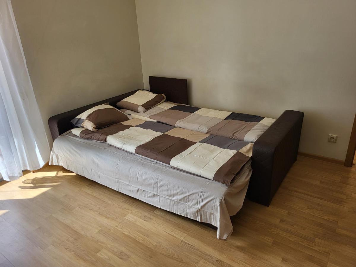 Jauna Teika Apartment, Modern District, Self Check-in Riga